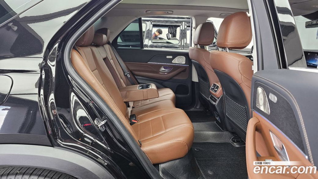 Mercedes-Benz GLE-Class GLE300d 4MATIC, 2024