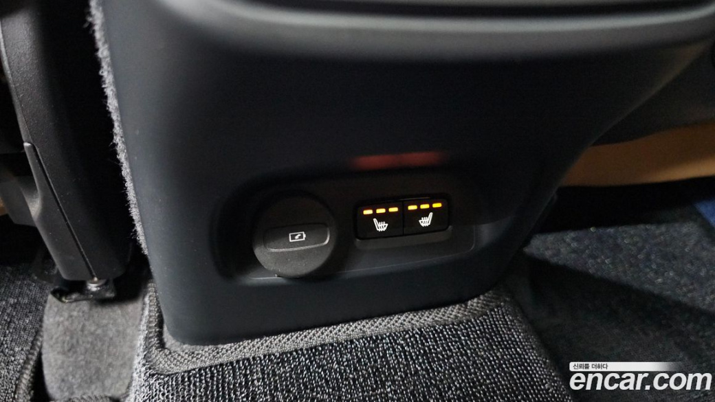 Volvo XC40 B4 Inscription, 2022
