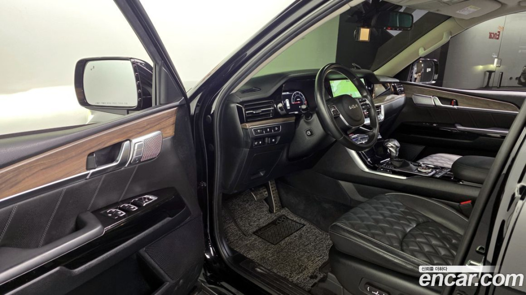 Kia Mohave Diesel 3.0 4WD 5-Seater, 2022