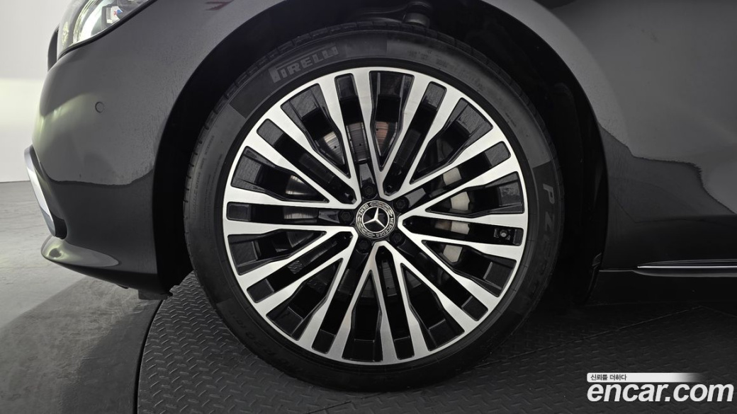 Mercedes-Benz S-Class S450L 4MATIC, 2023