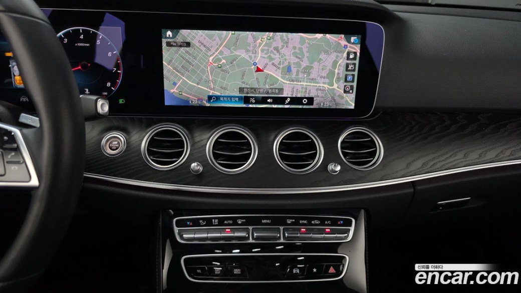 Mercedes-Benz E-Class E250 Avantgarde, 2022