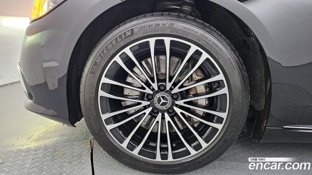 Mercedes-Benz S-Class S350 d, 2022