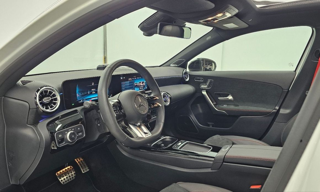 Mercedes-Benz A-Class AMG A45 4MAITC+ Hatchback, 2025