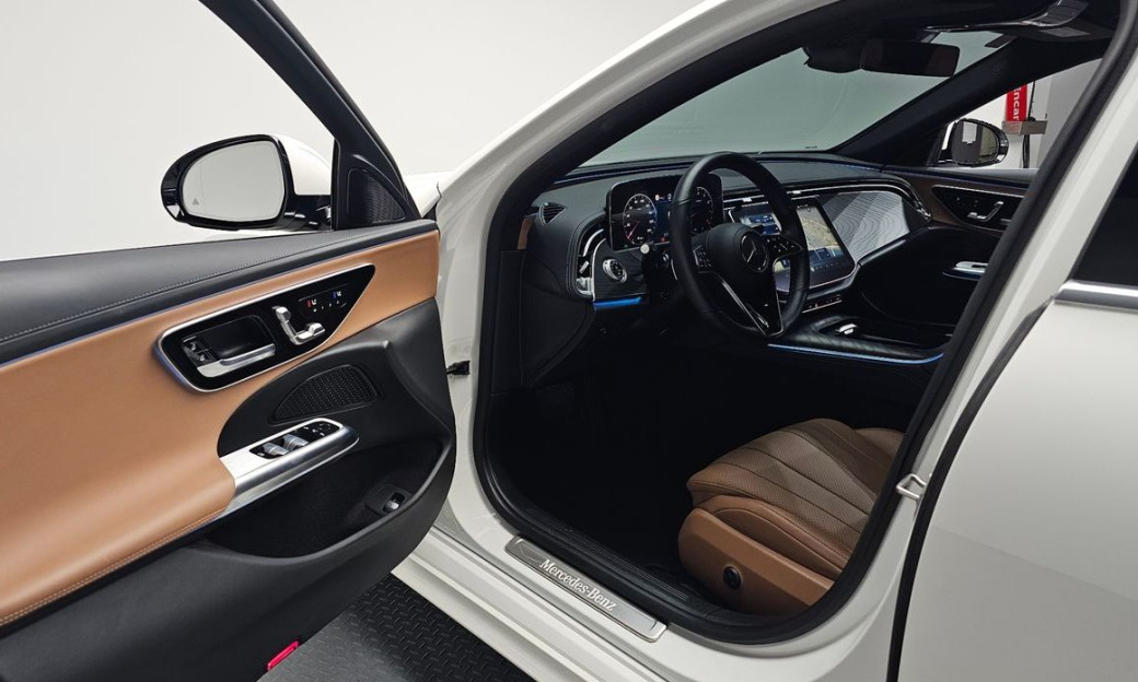 Mercedes-Benz E-Class E200 Avantgarde, 2024