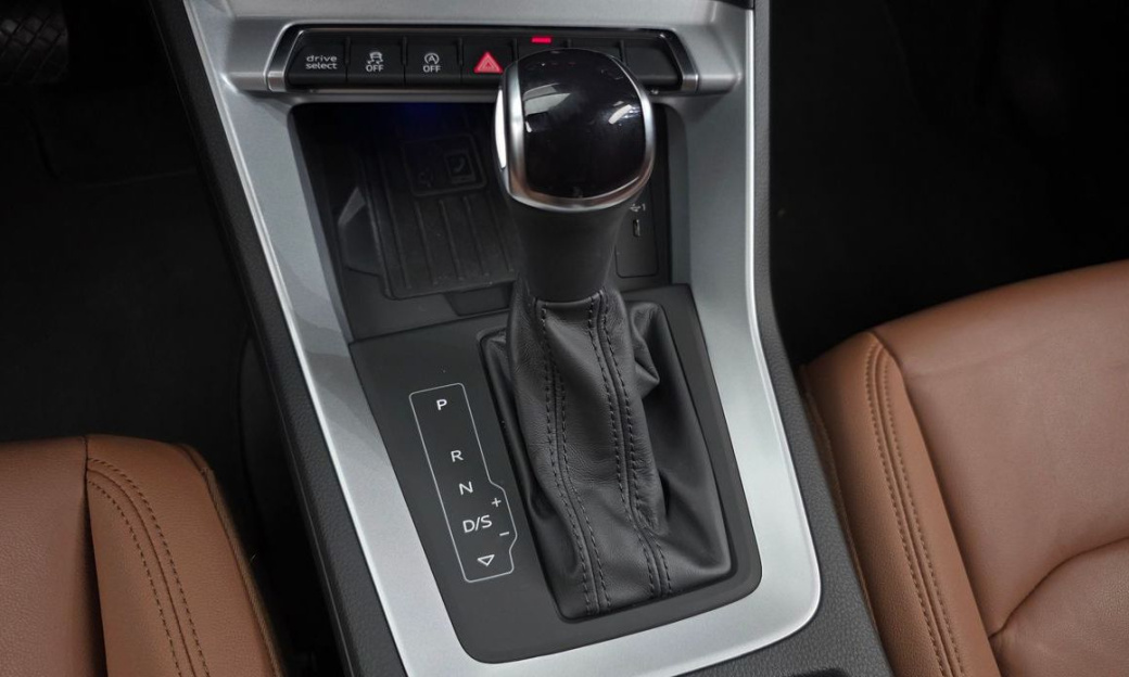 Audi Q3 35 TDI Quattro Premium, 2022