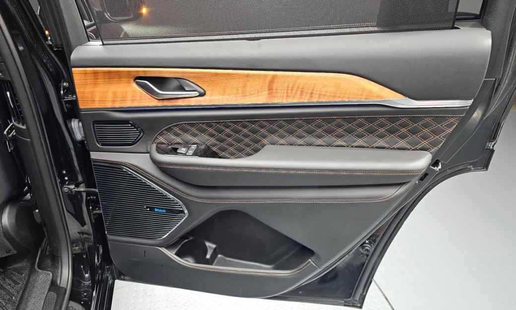 Jeep Cherokee L 3.6 Summit Reserve, 2023