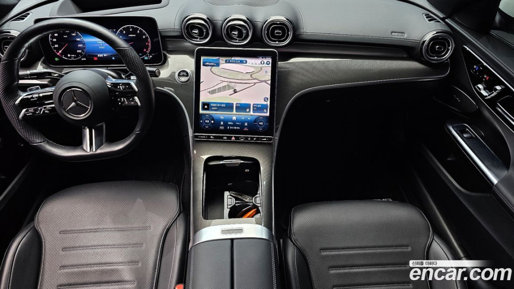 Mercedes-Benz C-Class C300 AMG Line, 2022