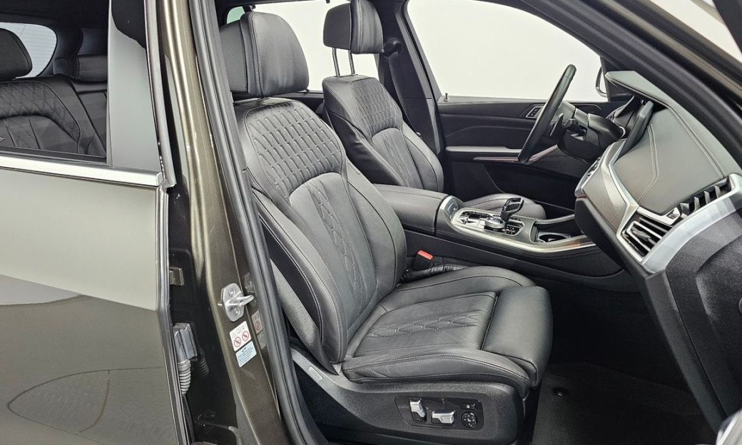 BMW X5 xDrive 40i M Sport, 2023