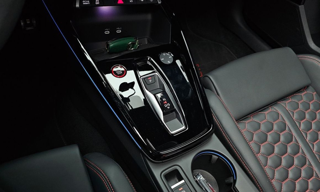 Audi RS3 2.5 TFSI Quattro, 2025