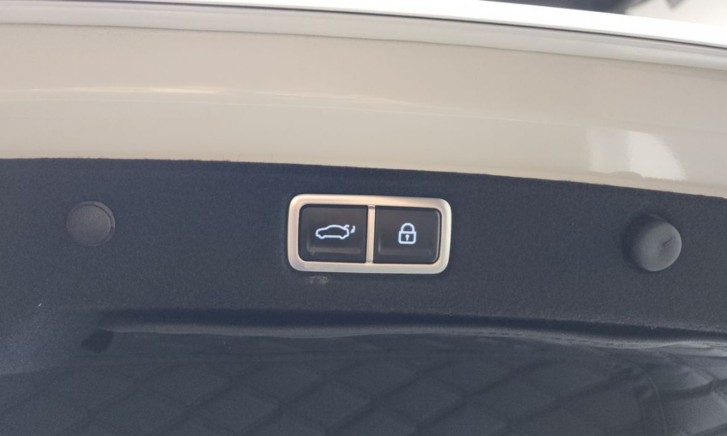 Hyundai Grandeur 2,5 Gasoline 2WD, 2024