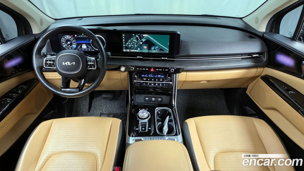 Kia Carnival 9-Seater Signature, 2023