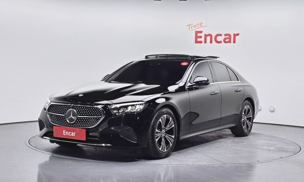 Mercedes-Benz E-Class E200 Avantgarde, 2025