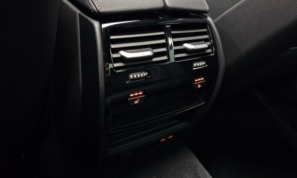 BMW 5-Series 520i M Sport, 2023