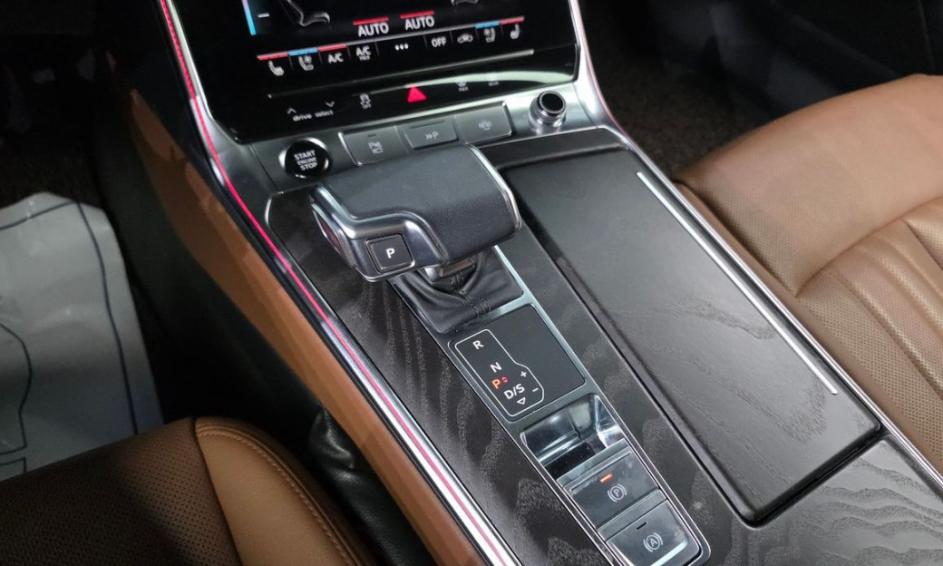 Audi A6 45 TFSI Quattro Premium, 2023