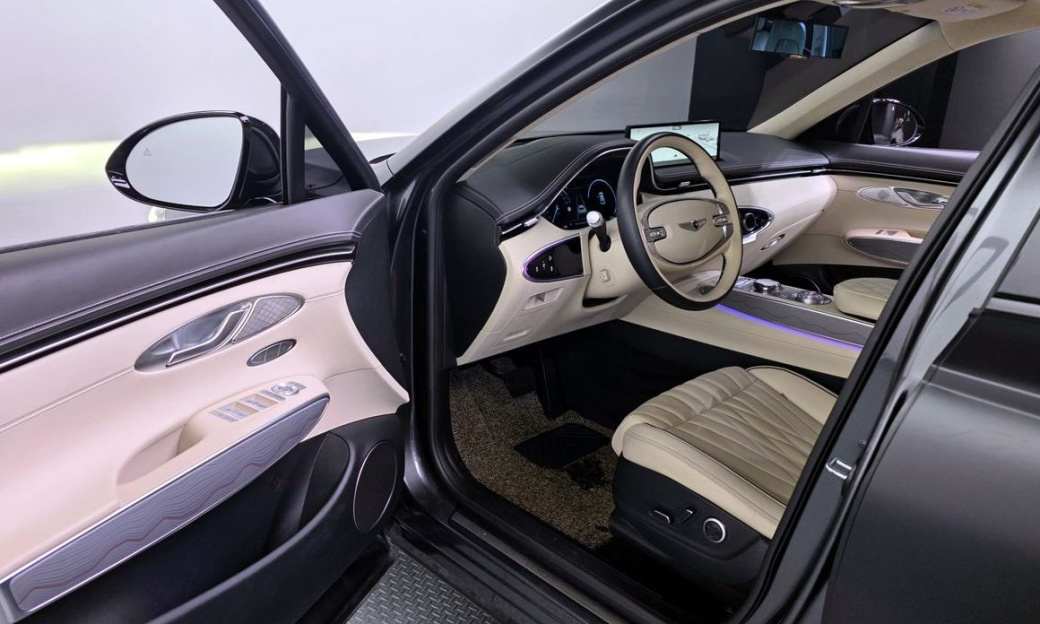 Genesis GV70 2.5T Gasoline AWD, 2023
