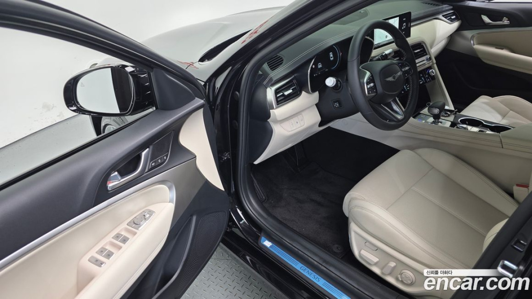 Genesis G70 Gasoline 2.5T 4WD, 2024