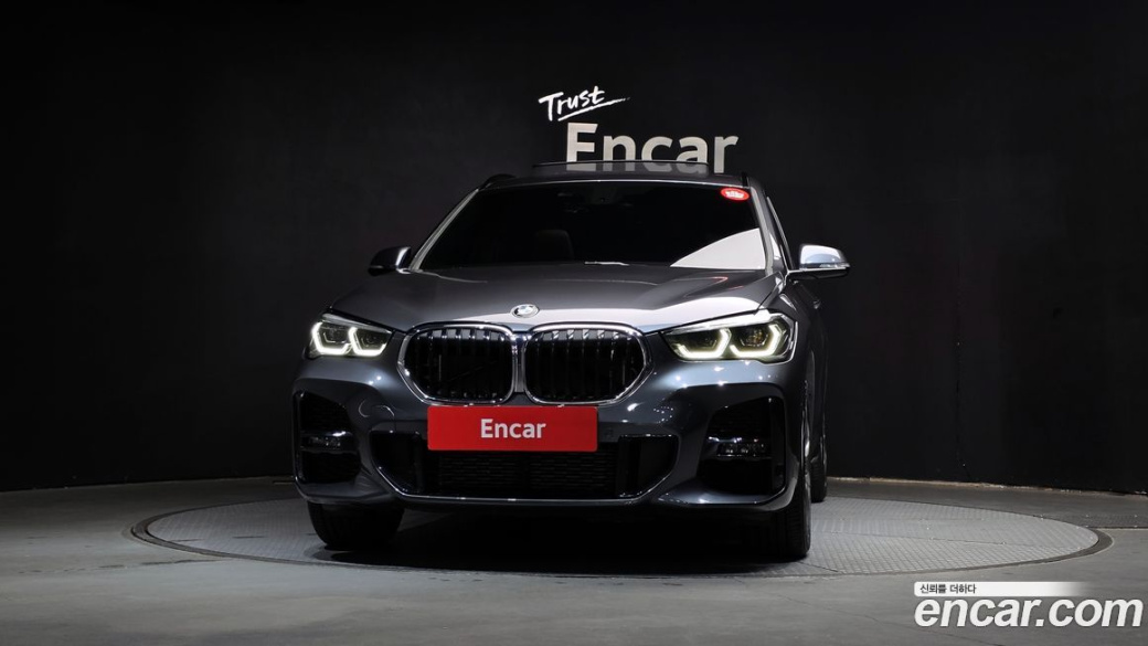 BMW X1 xDrive 20i M Sport, 2022