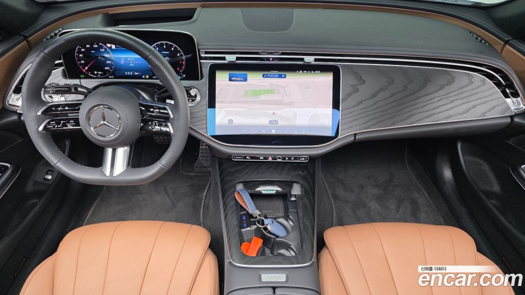 Mercedes-Benz E-Class E200 AMG Line, 2026