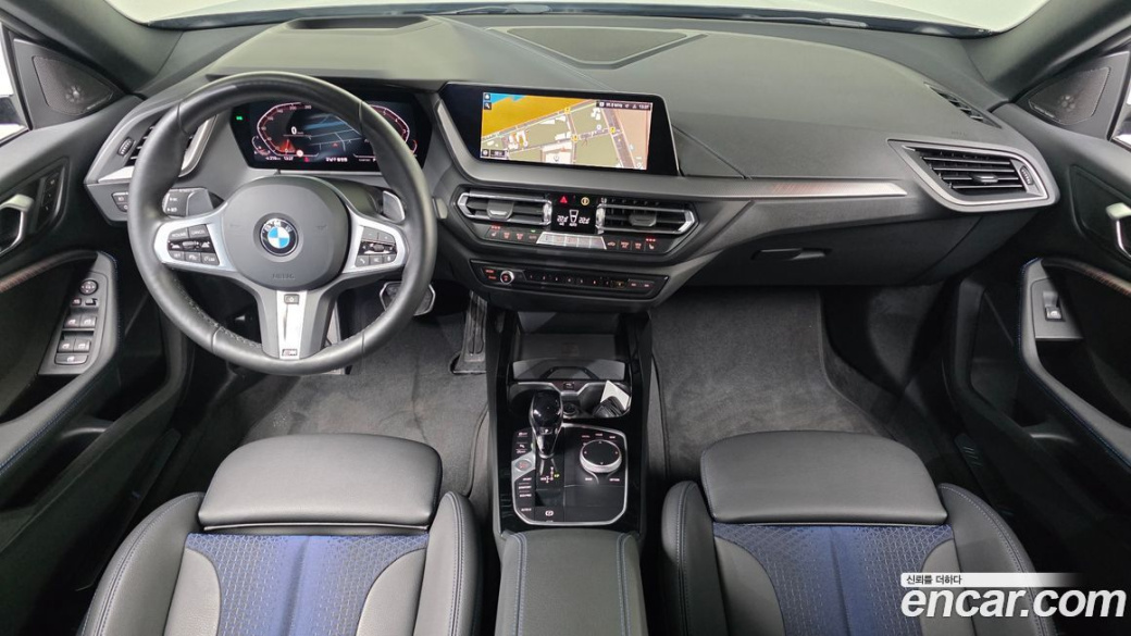 BMW 2-Series 220i M Sports, 2024