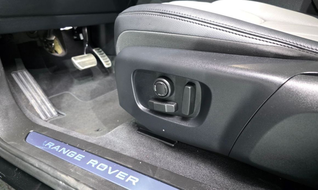 Land Rover Range Rover Evoque P250 Dynamic SE, 2024