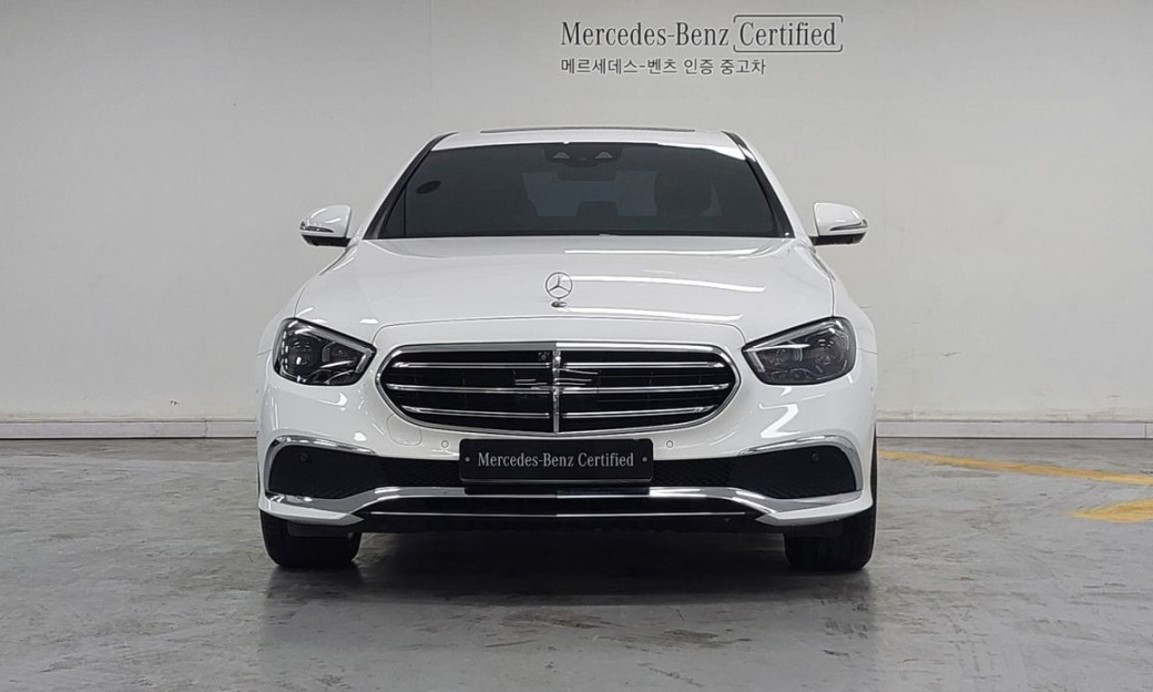 Mercedes-Benz E-Class E220d 4MATIC Exclusive, 2022