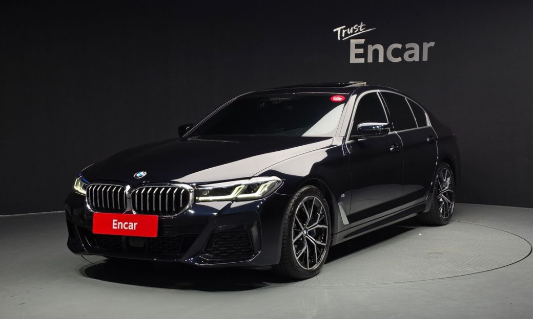 BMW 5-Series 530i M Sport Package, 2023