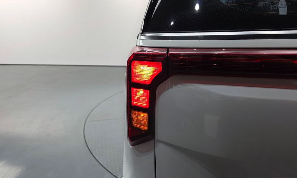 Kia Carnival 9-Seater Noblesse, 2024