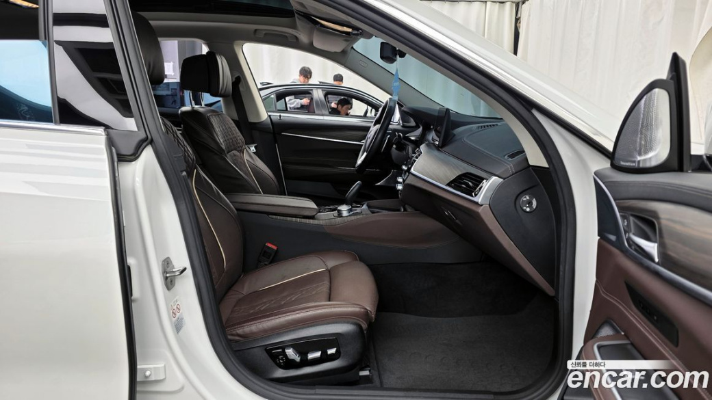 BMW Gran Turismo 630i xDrive Luxury, 2022
