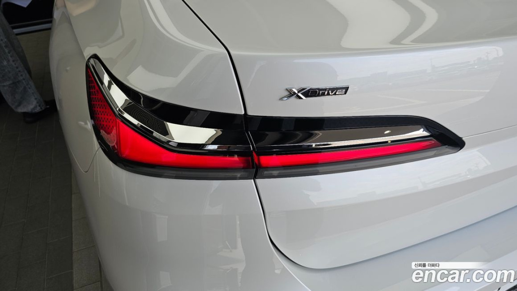BMW 7-Series 740i sDrive M Sport, 2023