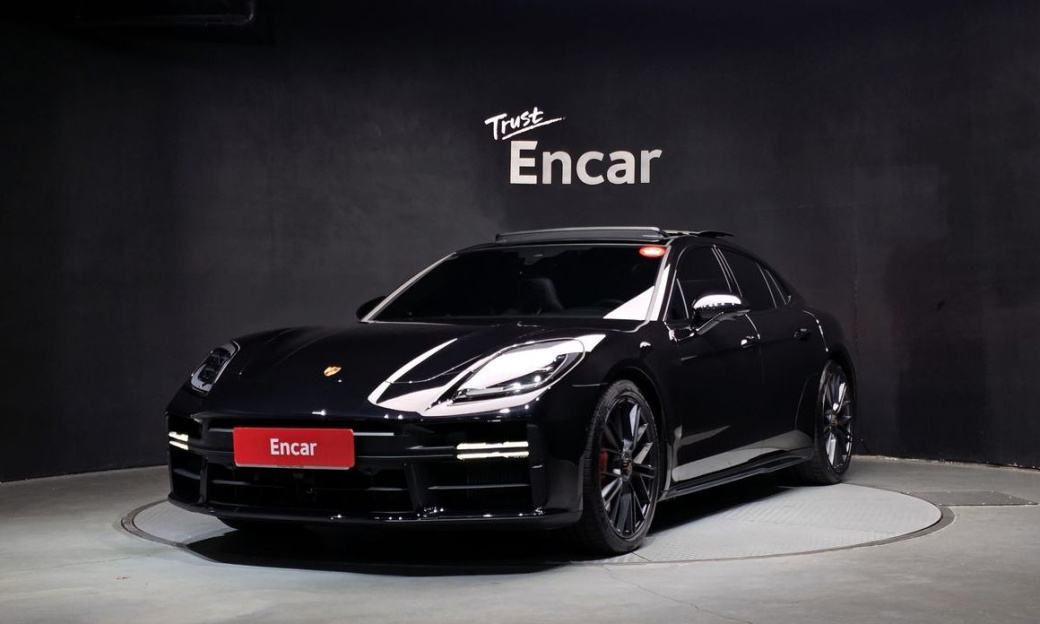 Porsche Panamera 4.0 GTS, 2025