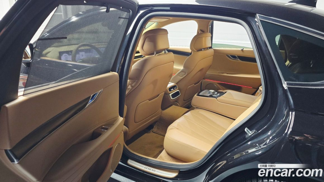 Genesis G80 Gasoline 2.5 Turbo AWD, 2025