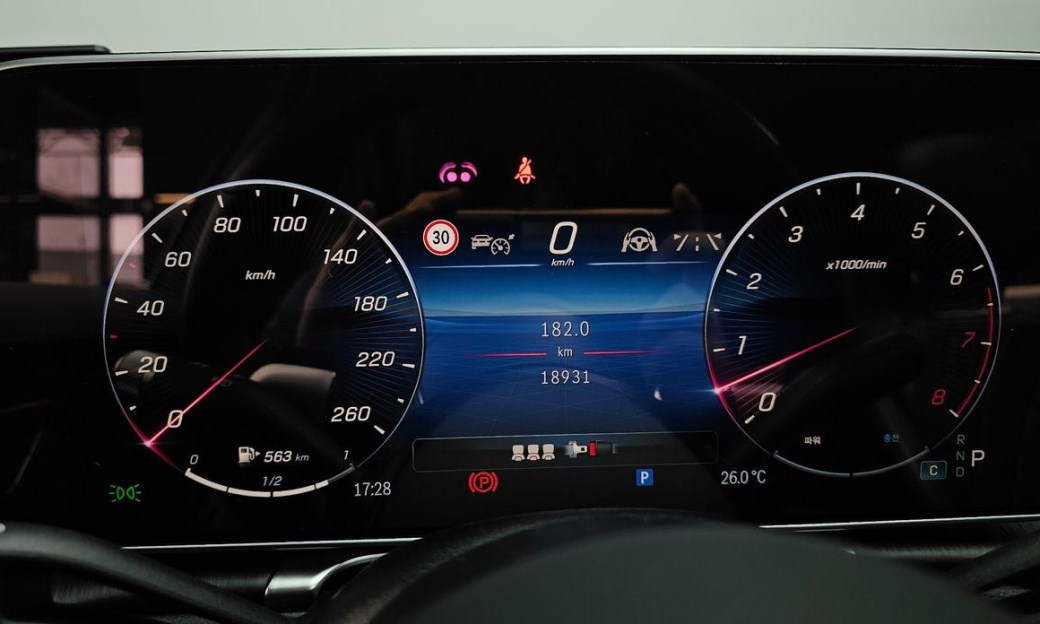 Mercedes-Benz S-Class S450L 4MATIC, 2024