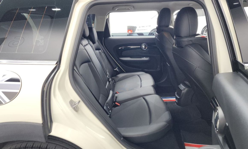 Mini Clubman Classic, 2023