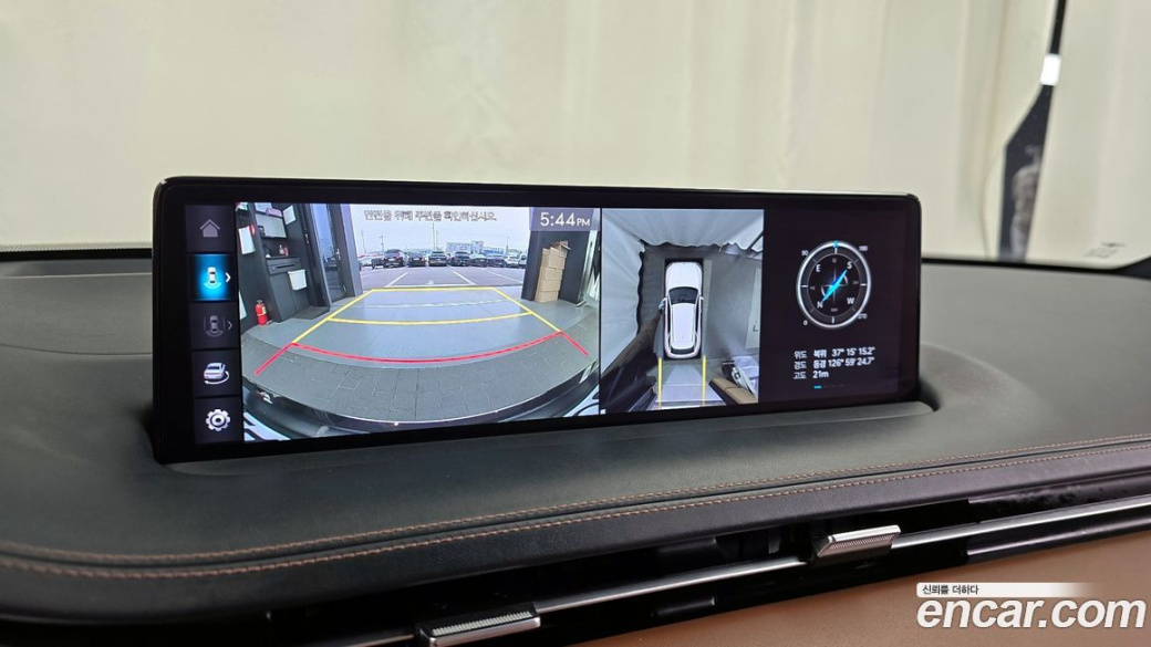 Genesis GV70 2.5T Gasoline AWD, 2022