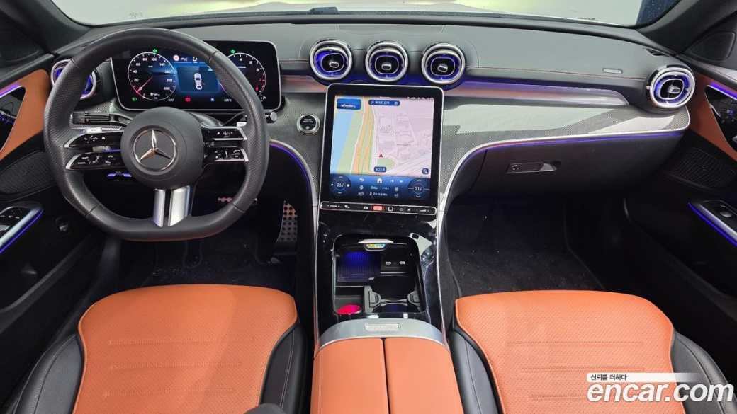 Mercedes-Benz C-Class C200 AMG Line, 2025