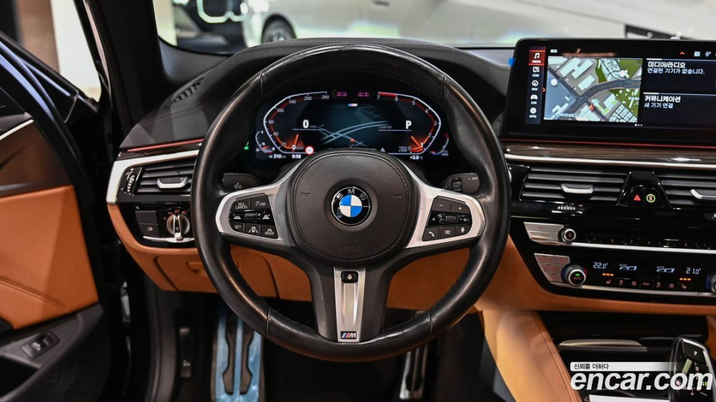 BMW 5-Series 520i M Sport, 2022