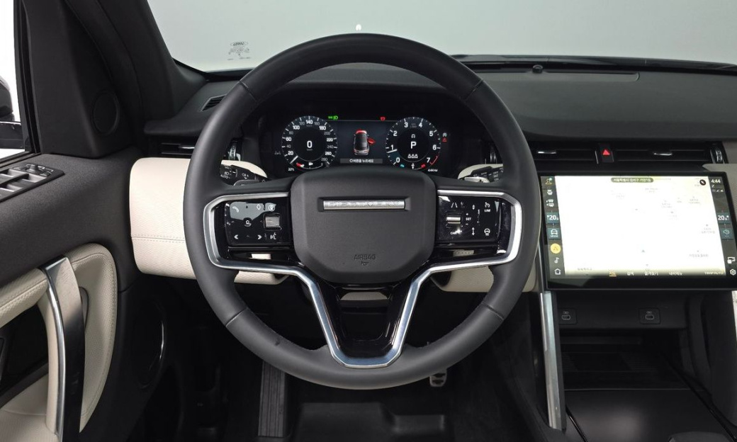 Land Rover Discovery Sport P250 Dynamic SE, 2025