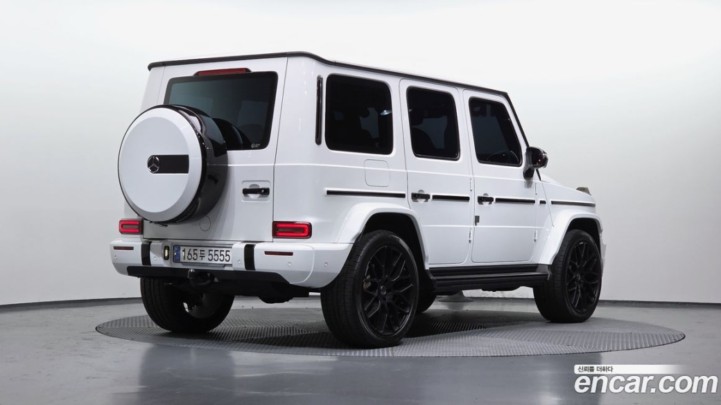 Mercedes-Benz G-Class G400d, 2023