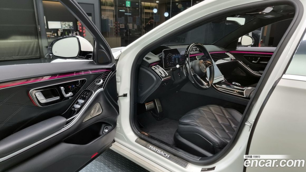 Mercedes-Benz S-Class Maybach S580 4MATIC, 2022