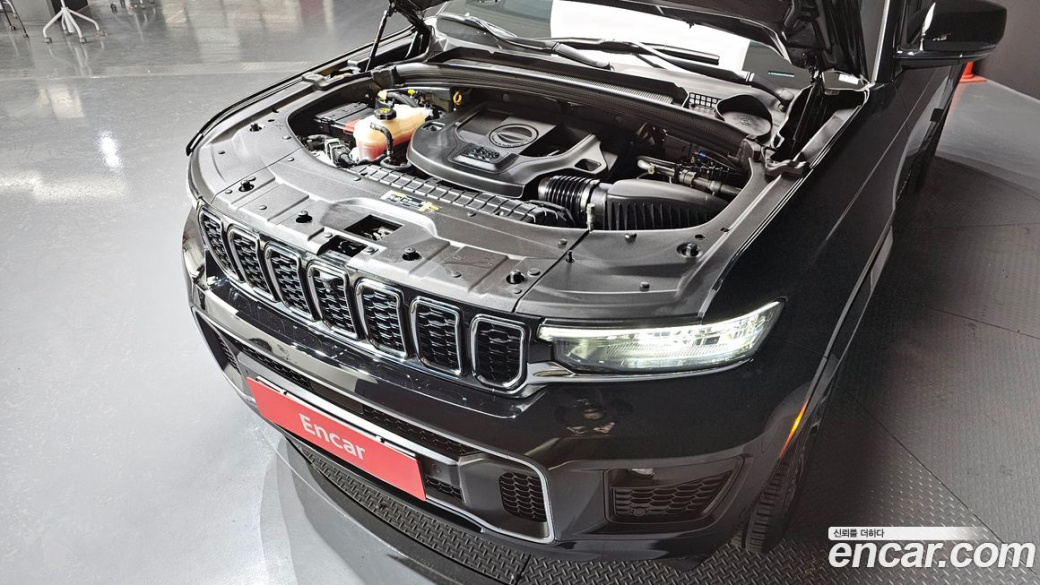 Jeep Cherokee 3.6 Overland, 2023
