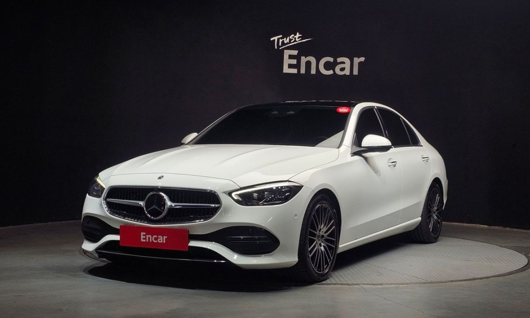 Mercedes-Benz C-Class C300 4MATIC Avantgarde, 2024