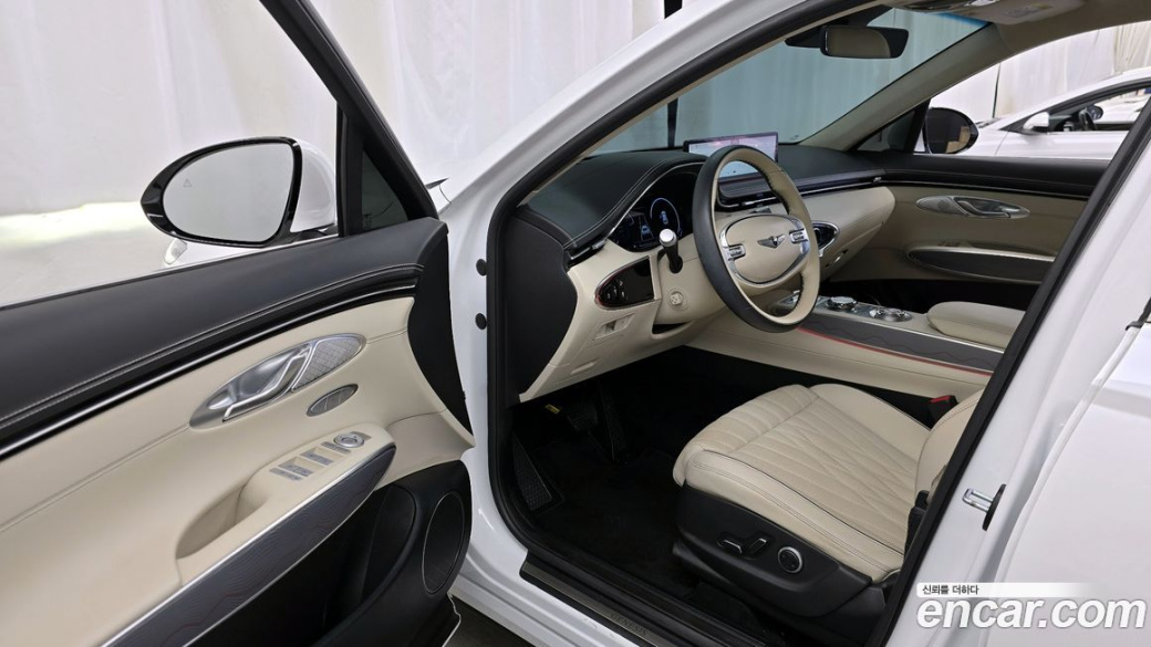 Genesis GV70 2.5T Gasoline 2WD, 2024
