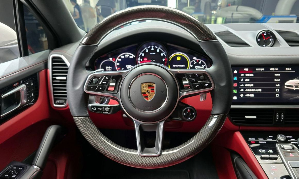 Porsche Cayenne 3.0 COUPE PLATINUM EDITION, 2023