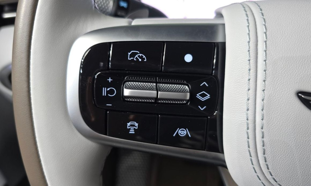 Genesis GV70 2.5T Gasoline AWD, 2025