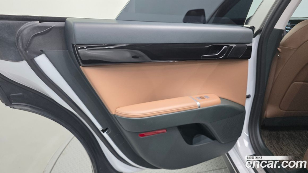 Hyundai Grandeur 2,5 Gasoline 2WD, 2023