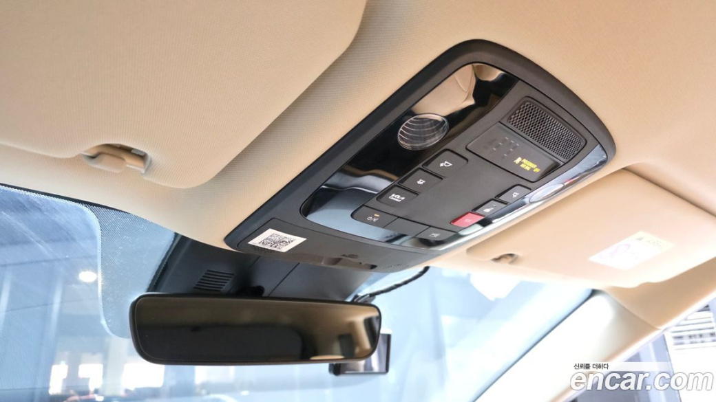 Kia Carnival 9-Seater Noblesse, 2023