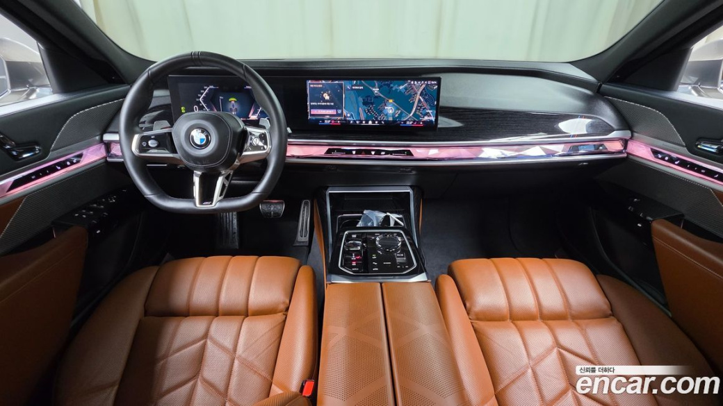 BMW 7-Series 740i xDrive M Sport, 2025