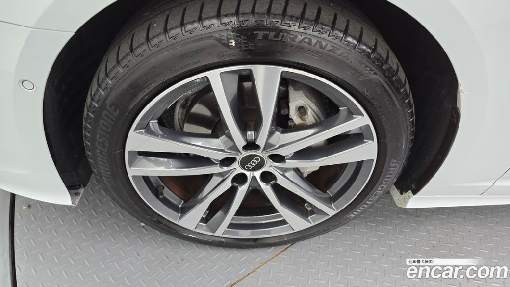 Audi A6 40 TDI Premium, 2022