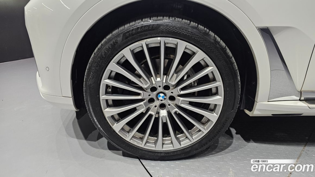 BMW X7 xDrive 40i Design Pure Excellence 7-Seater, 2022