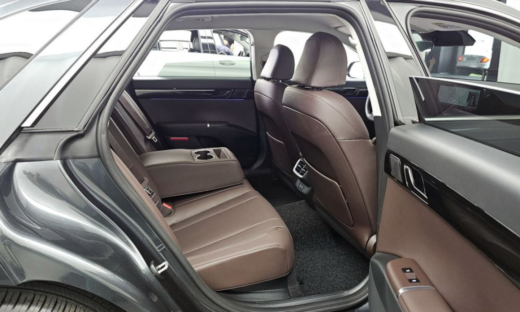 Hyundai Grandeur 2,5 Gasoline 2WD, 2026